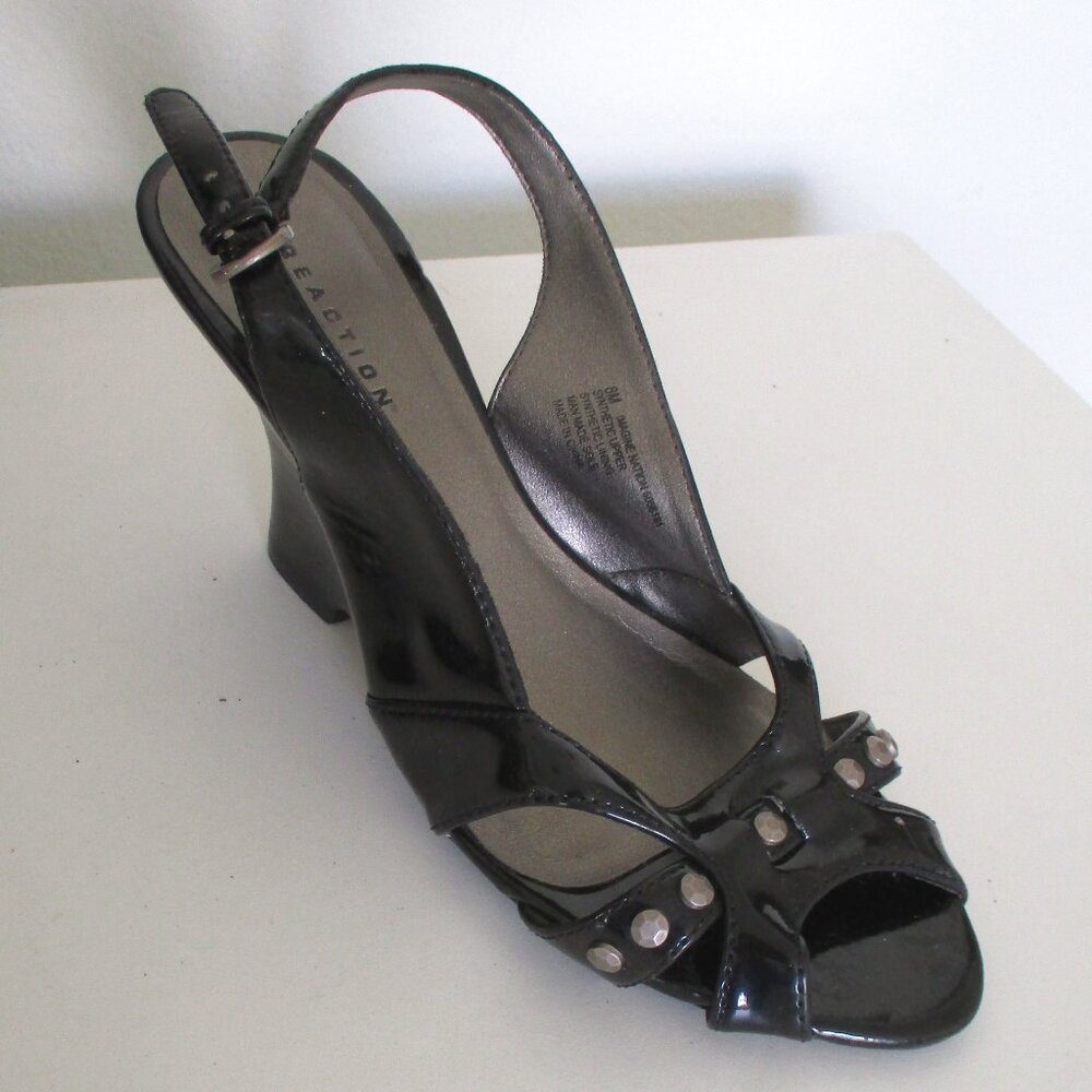 Kenneth Cole Reaction "Imagine Nation" Womens Black Slingback 3.5" Wedge - 8M